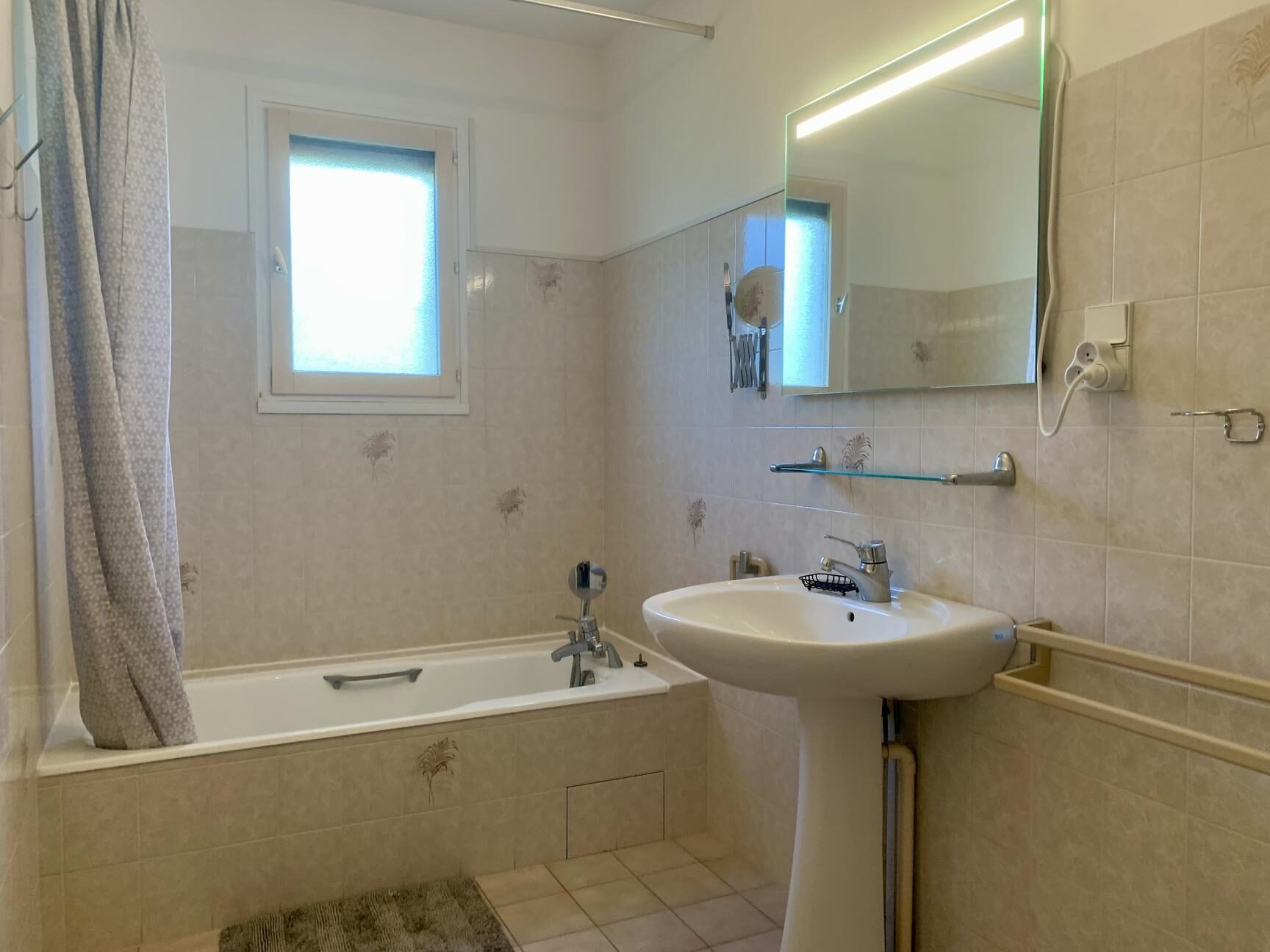 Property view 4